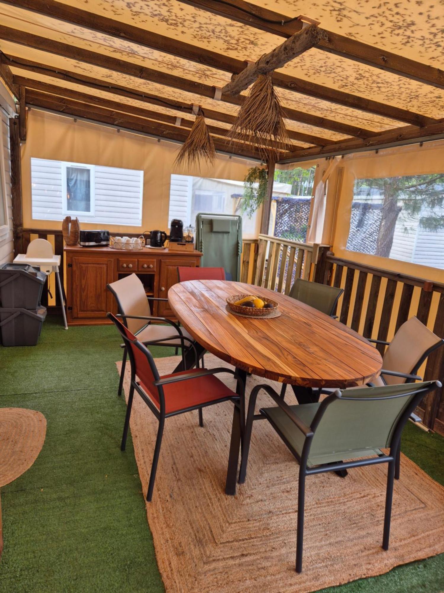 Campingplatz Un Toit Sur Le Bassin Les Embruns *